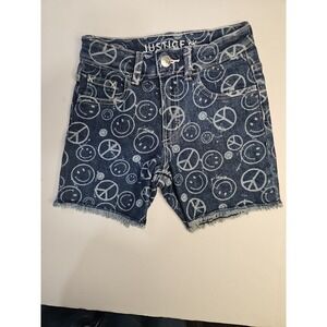 Justice Girls Size 12 Shorts Peace Signs,Happy Faces All‎ Over Print. 136